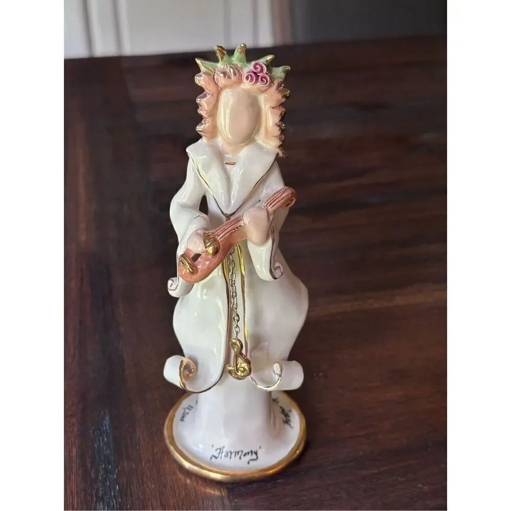 Heather Goldminc Harmony candle holder